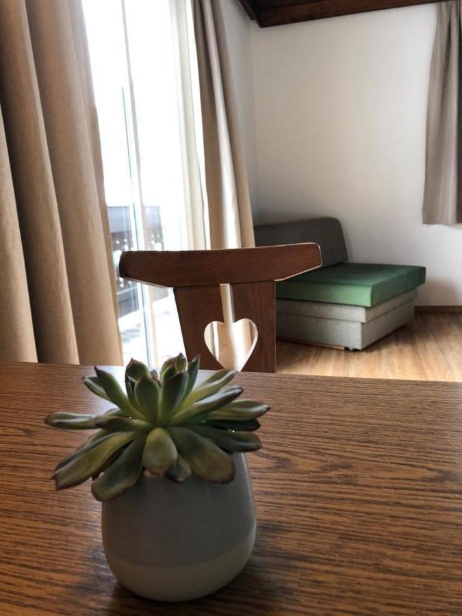 Sonnenhof Apartment คัลส์ อัม โกรสส์กล็อคเนอร์ ภายนอก รูปภาพ